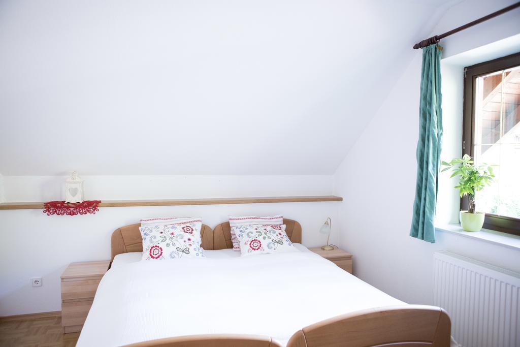 Ferienhaus Sara Bad Kleinkirchheim Esterno foto