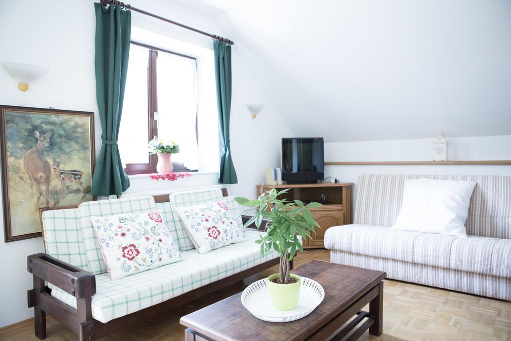 Ferienhaus Sara Bad Kleinkirchheim Esterno foto